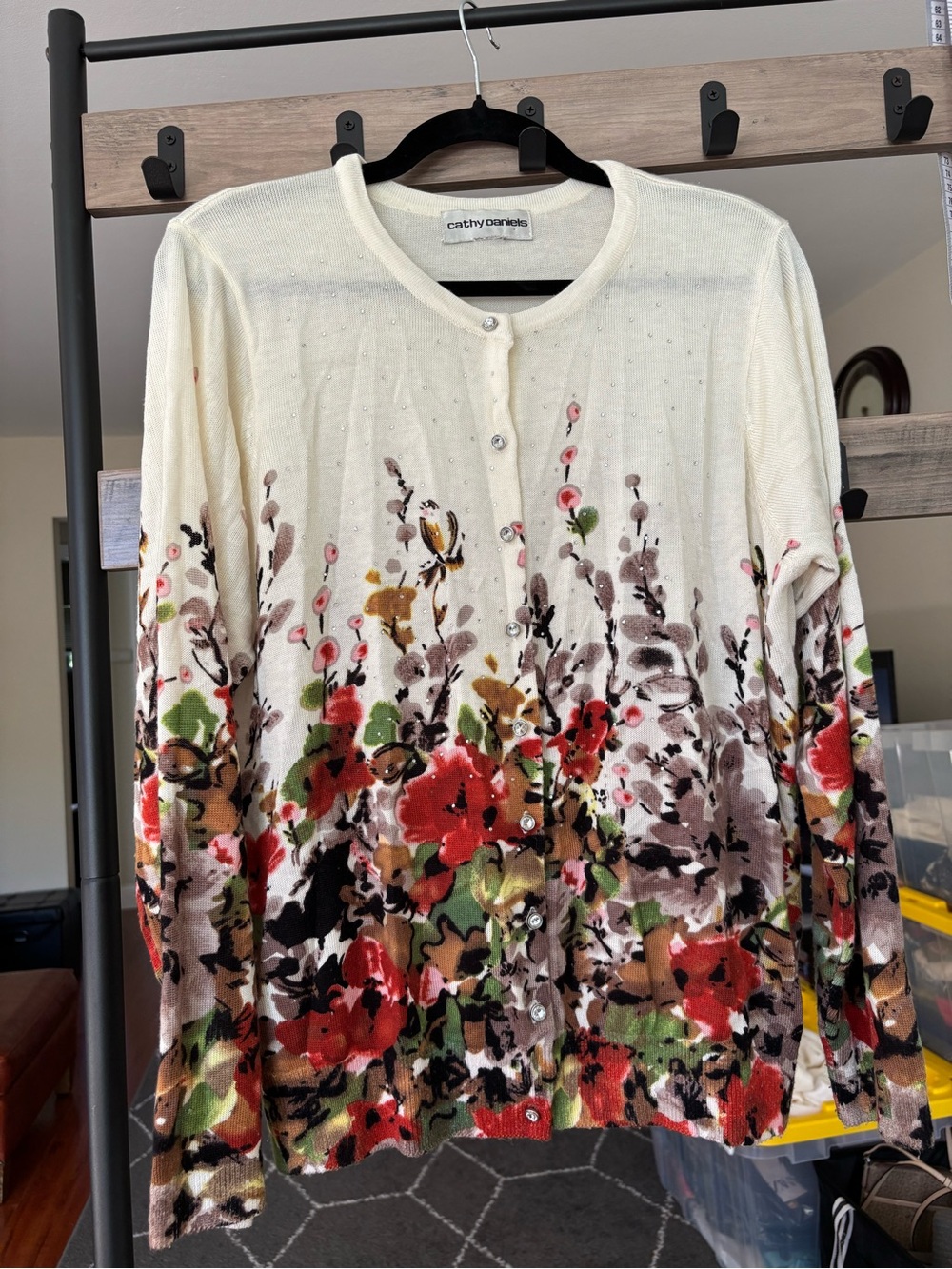 Cathy Daniels Cream Cardigan with Red & Green Floral Print -xl